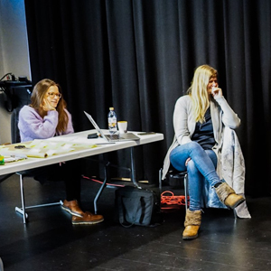 Roboten fixi viken teater 01